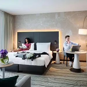 hyatt-place-frankfurt-airport.hotelsheidelberg.net/